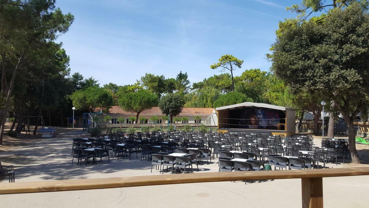 Mobil-Home Confort Camping Le Bois Masson Saint-Jean-de-Monts Exterior foto